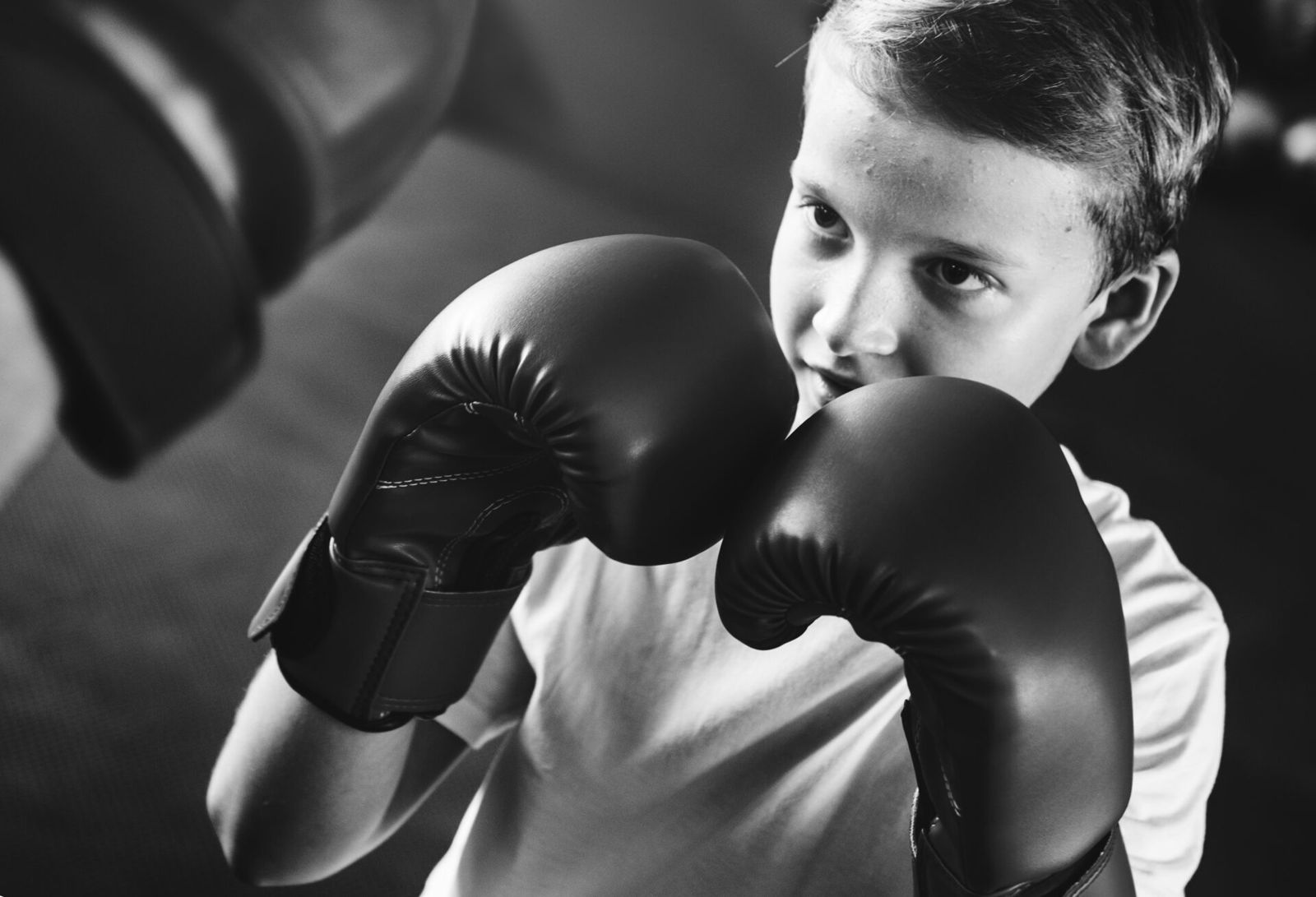 คลาสมวยไทยสำหรับเด็ก — Kids Muay Thai class for children under 12 at Yak Siam Gym